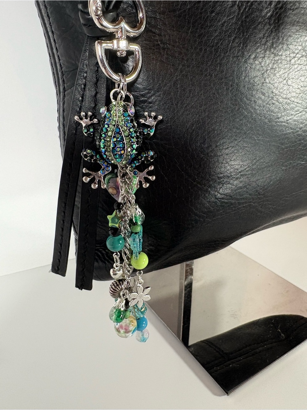 Green Crystal Frog Bag Charm Keychain - Picture 5 of 12